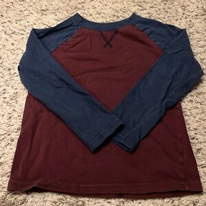3/$10 Boys Jumping Beans Two Tone Long Sleeve Essential Tee Size 5 Navy/Burgundy